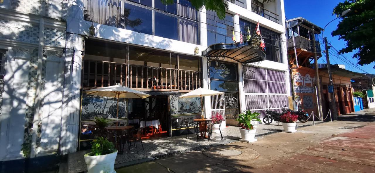 El Cauchero Hotel อีกีโตส ภายนอก รูปภาพ