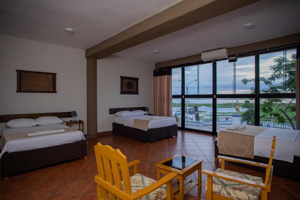 El Cauchero Hotel อีกีโตส ภายนอก รูปภาพ